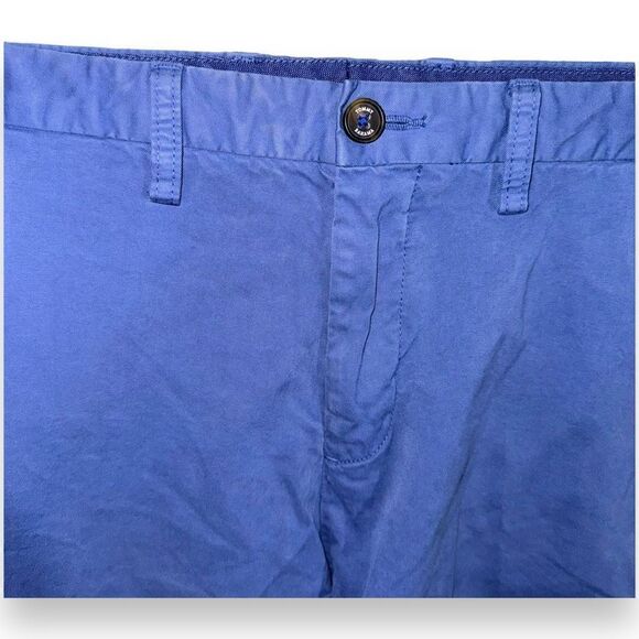 Navy Blue Tommy Bahama 9 Inch Chino Shorts Size 36 - Picture 2 of 9